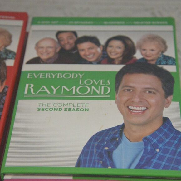 Everybody Loves Raymond DVD's Complete Seasons 1, 2, 3 & 8 - Picture 3 of 6